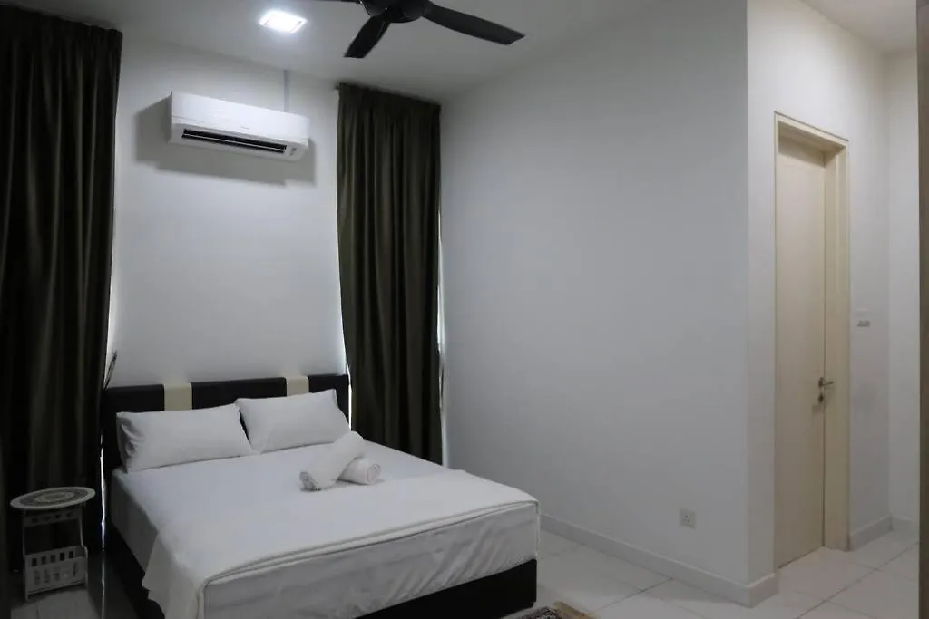 Promo Private Luxurious Nilai Vacation Home
